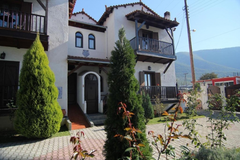 property-img