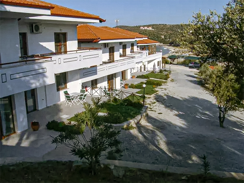 property-img
